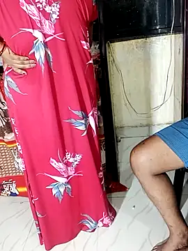 Snapshot of _Hot-Couple chatting on 10-10-25, 09:03 Hot-Couple online show from 10-10-25, 09:03