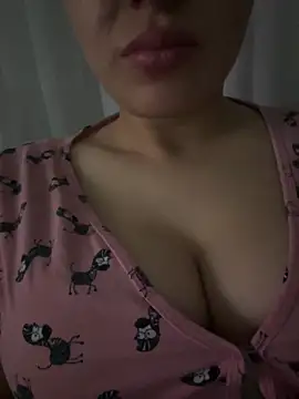 Snapshot of Gamzemm8888 chatting on 01-19-25, 07:26 Gamzemm8888 online show from 01-19-25, 07:26