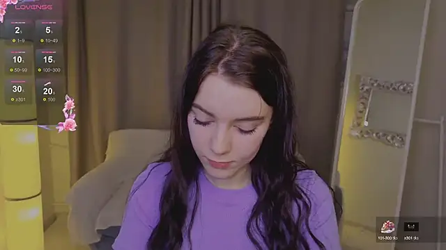 Snapshot of Lana__Cute_ chatting on 03-16-25, 01:27 Lana Cute online show from 03-16-25, 01:27