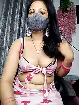 Snapshot of sexy_bhabhi69 chatting on 01-10-25, 12:49 sexy bhabhi69 online show from 01-10-25, 12:49