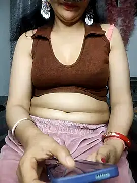 Snapshot of sexy_bhabhi69 chatting on 03-18-25, 05:31 sexy bhabhi69 online show from 03-18-25, 05:31