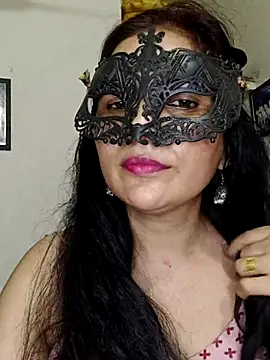 Snapshot of sexy_bhabhi69 chatting on 07-13-26, 06:33 sexy bhabhi69 online show from 07-13-26, 06:33