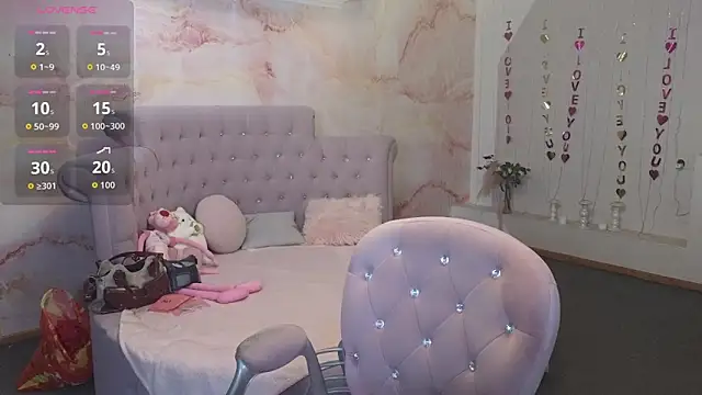 Penelope Pinky online show from 11-14-25, 10:36