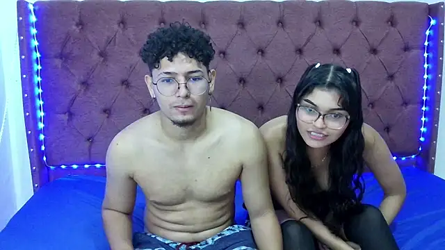 Snapshot of lau_hotfox chatting on 12-15-24, 03:09 lau hotfox online show from 12-15-24, 03:09