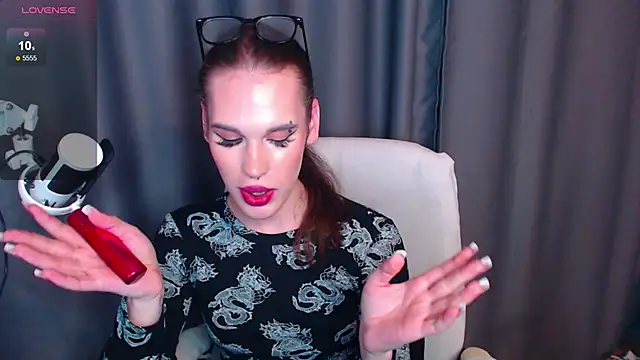 Snapshot of Cassie_Bae chatting on 01-30-25, 09:25 Cassie Bae online show from 01-30-25, 09:25