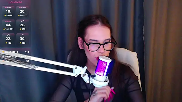 Snapshot of Cassie_Bae chatting on 03-04-25, 12:07 Cassie Bae online show from 03-04-25, 12:07