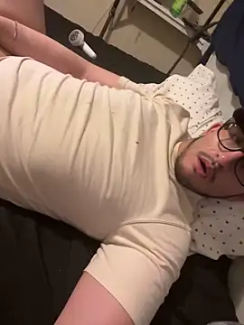 Snapshot of papittochulito chatting on 02-03-26, 01:05 papittochulito online show from 02-03-26, 01:05