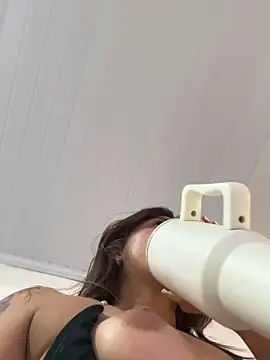 Nicollygriu online show from 12-01-25, 08:36