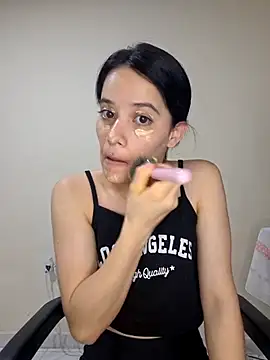 Snapshot of franchezkavegaaa chatting on 09-30-25, 12:21 franchezkavegaaa online show from 09-30-25, 12:21