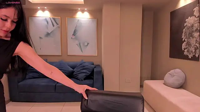 Snapshot of FernandaX1 chatting on 01-30-25, 01:11 FernandaX1 online show from 01-30-25, 01:11