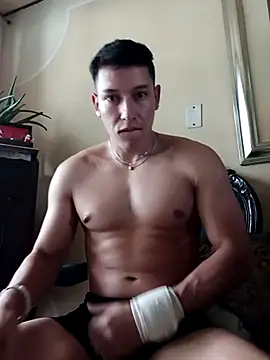 Snapshot of Rafaell_SantosHot chatting on 12-15-24, 09:31 Rafaell SantosHot online show from 12-15-24, 09:31