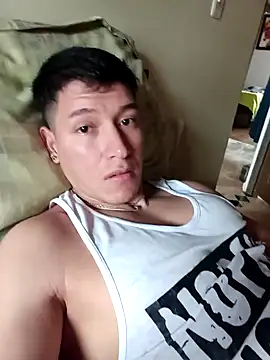 Snapshot of Rafaell_SantosHot chatting on 12-16-24, 07:00 Rafaell SantosHot online show from 12-16-24, 07:00