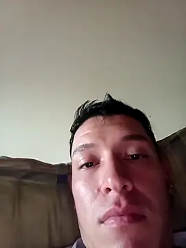 Snapshot of Rafaell_SantosHot chatting on 12-19-24, 07:51 Rafaell SantosHot online show from 12-19-24, 07:51