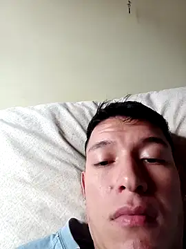 Snapshot of Rafaell_SantosHot chatting on 02-03-25, 05:03 Rafaell SantosHot online show from 02-03-25, 05:03