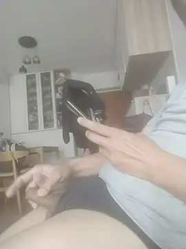 Snapshot of Dannydy2015 chatting on 03-23-26, 01:42 Dannydy2015 online show from 03-23-26, 01:42