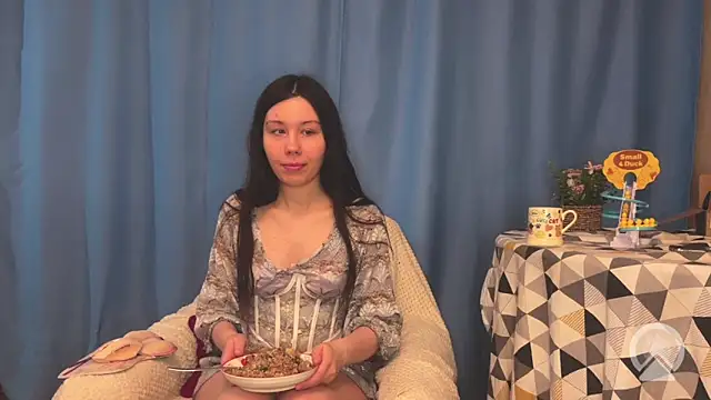 pink pikachu  online show from 04-12-26, 05:07