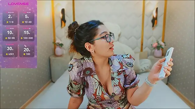 ZarifaBev online show from 12-21-24, 10:40