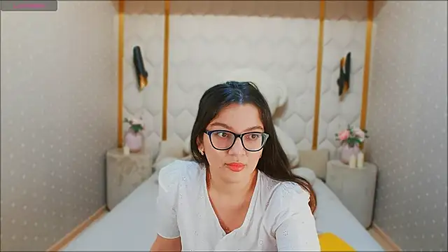 ZarifaBev online show from 12-25-24, 08:39