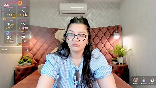 ZarifaBev online show from 11-30-25, 02:15