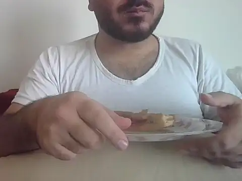 Snapshot of UrfavSlaveBitch chatting on 01-16-26, 10:30 UrfavSlaveBitch online show from 01-16-26, 10:30