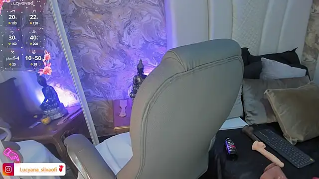 Snapshot of LucyanaSilva chatting on 02-21-25, 05:09 LucyanaSilva online show from 02-21-25, 05:09