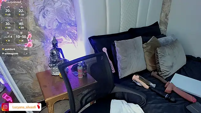 Snapshot of LucyanaSilva chatting on 02-25-25, 04:53 LucyanaSilva online show from 02-25-25, 04:53