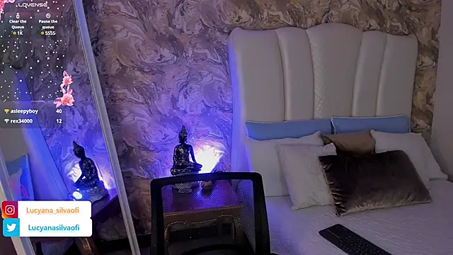 Snapshot of LucyanaSilva chatting on 03-06-25, 08:59 LucyanaSilva online show from 03-06-25, 08:59