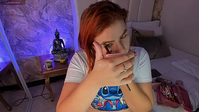 Snapshot of LucyanaSilva chatting on 03-11-25, 01:01 LucyanaSilva online show from 03-11-25, 01:01