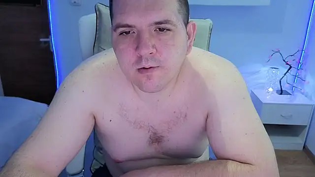 Snapshot of JasonJacks chatting on 06-21-26, 04:15 JasonJacks online show from 06-21-26, 04:15