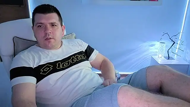 Snapshot of JasonJacks chatting on 06-30-26, 03:51 JasonJacks online show from 06-30-26, 03:51