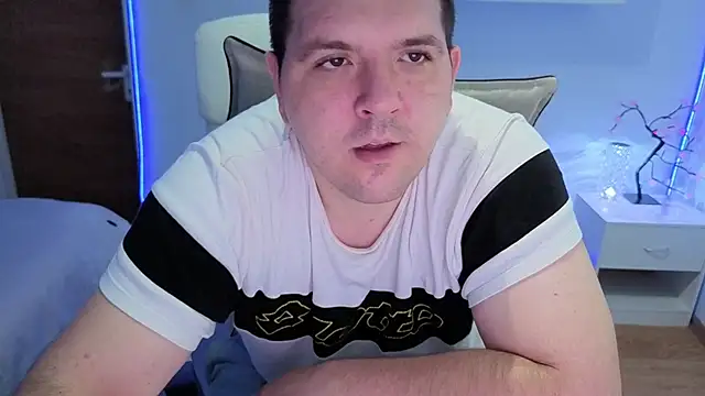 Snapshot of JasonJacks chatting on 07-05-26, 05:20 JasonJacks online show from 07-05-26, 05:20