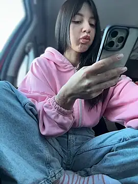 Snapshot of JulliaVegas chatting on 02-03-26, 02:53 JulliaVegas online show from 02-03-26, 02:53