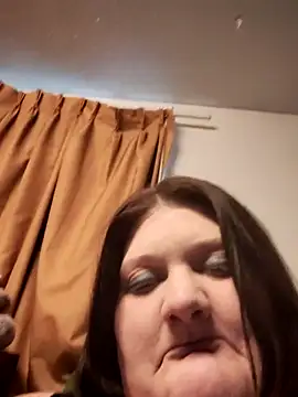 Snapshot of chrissybear84 chatting on 01-07-25, 11:03 chrissybear84 online show from 01-07-25, 11:03