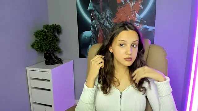 MariaNorma online show from 12-17-24, 08:12