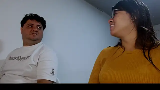 Snapshot of Paloma_Desire chatting on 11-27-25, 11:34 Paloma Desire online show from 11-27-25, 11:34