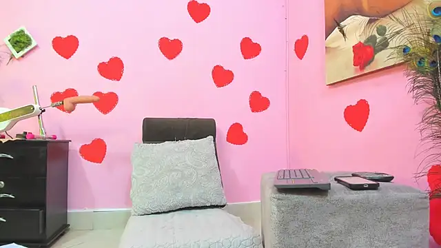 miss--flora online show from 02-18-25, 10:03