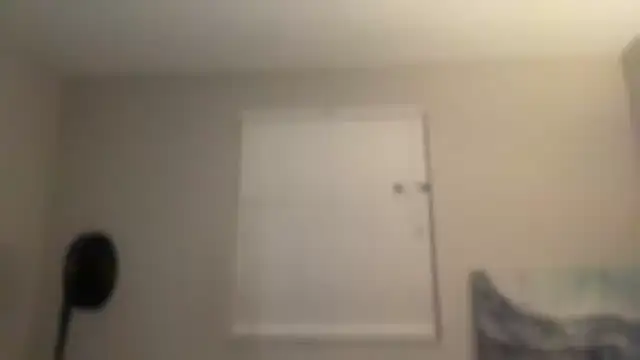 Snapshot of heavyhitta83 chatting on 12-20-24, 06:40 heavyhitta83 online show from 12-20-24, 06:40