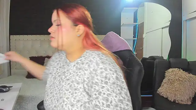 Snapshot of melanie_hh chatting on 03-11-25, 04:10 melanie hh online show from 03-11-25, 04:10