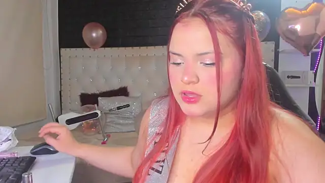 Snapshot of melanie_hh chatting on 03-22-25, 04:35 melanie hh online show from 03-22-25, 04:35