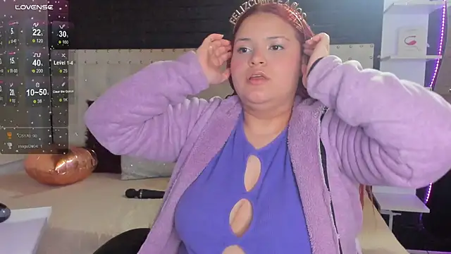 Snapshot of melanie_hh chatting on 03-23-25, 07:20 melanie hh online show from 03-23-25, 07:20