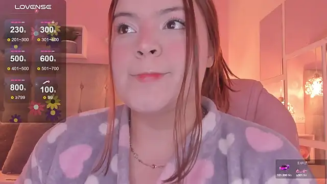 Snapshot of melanie_hh chatting on 10-13-25, 04:12 melanie hh online show from 10-13-25, 04:12