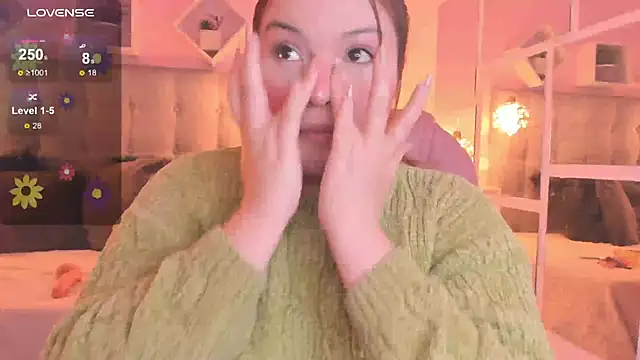 Snapshot of melanie_hh chatting on 11-09-25, 04:11 melanie hh online show from 11-09-25, 04:11