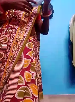 Hot-Manshi2 online show from 12-17-24, 12:54