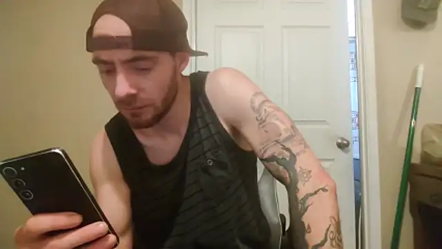 Huntzg23 online show from 05-23-26, 05:17