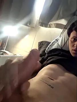 Leinad27 online show from 12-22-25, 04:04