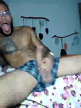 smith2024xxx23cm online show from 02-10-25, 04:08