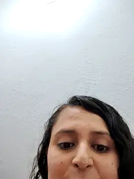 Miss balloonsmila online show from 12-20-24, 11:16