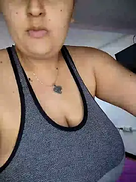 Miss balloonsmila online show from 01-20-25, 01:39