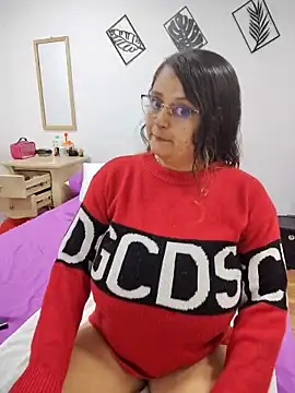 Miss balloonsmila online show from 02-17-25, 10:25