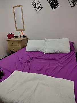 Miss balloonsmila online show from 02-20-25, 12:52